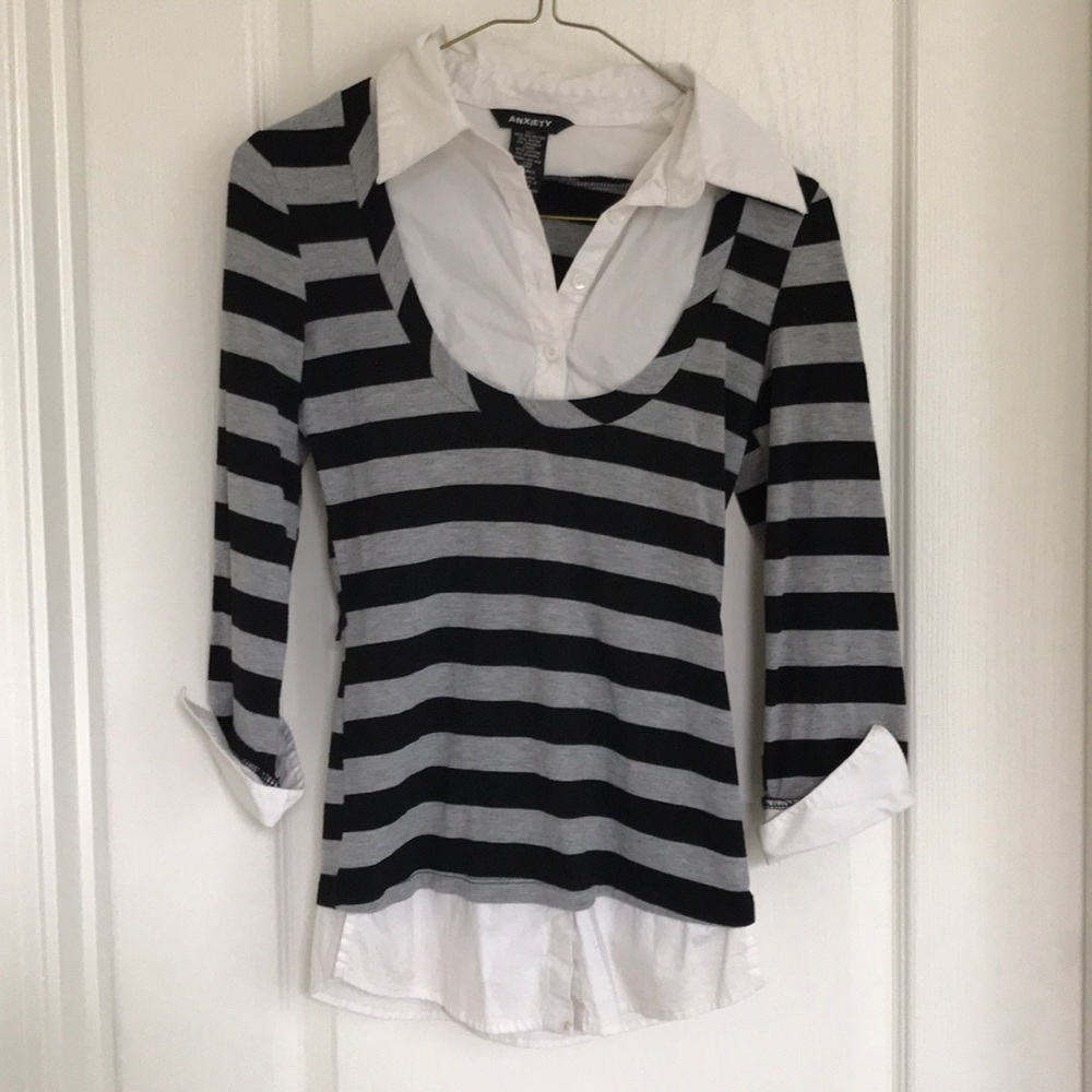Women’s dress shirt